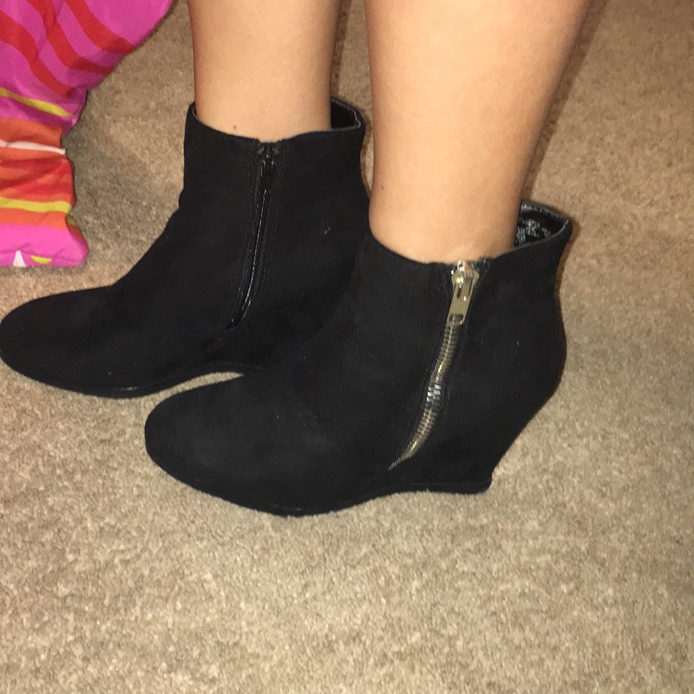 Faux suede black boots